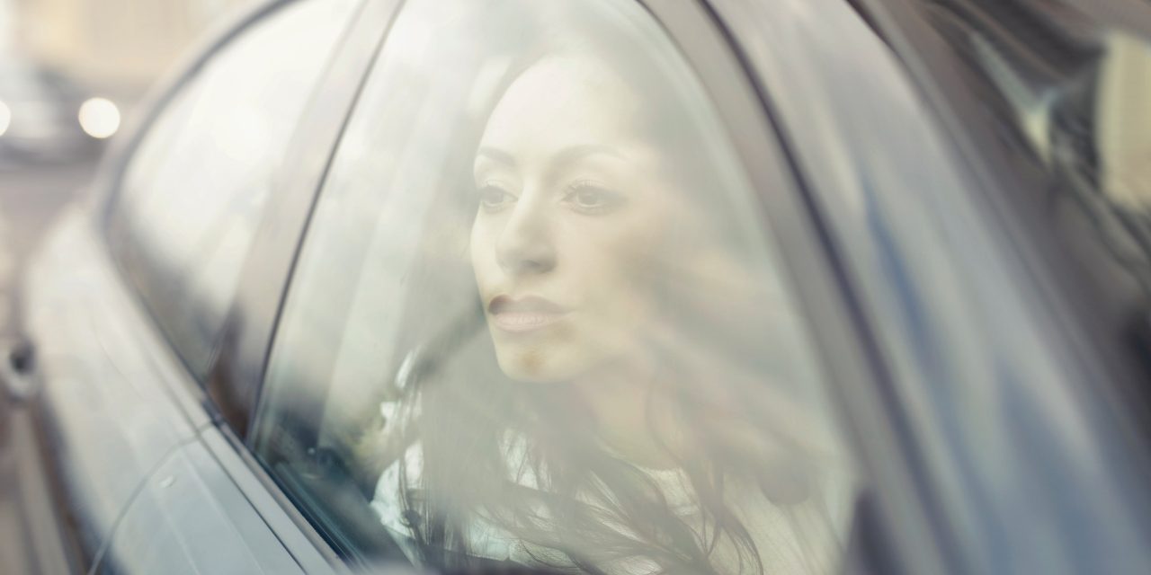 O que é delaminação de vidros blindados?