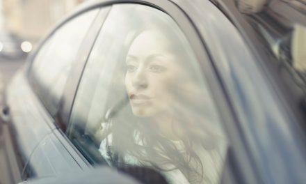 O que é delaminação de vidros blindados?