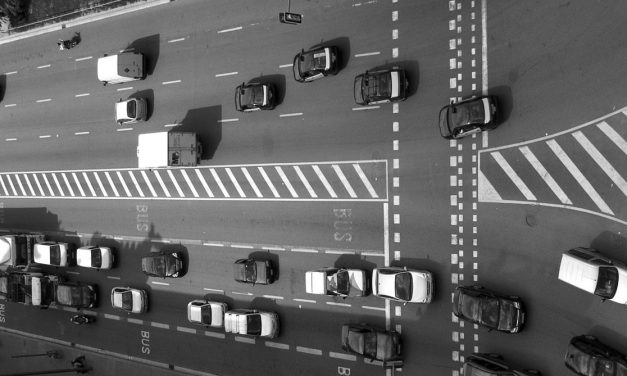Segurança no trânsito: o que pode e o que não pode ao volante?